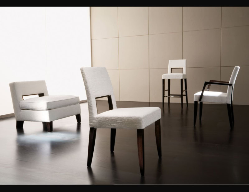 Blues modern Italian chair with cream leather