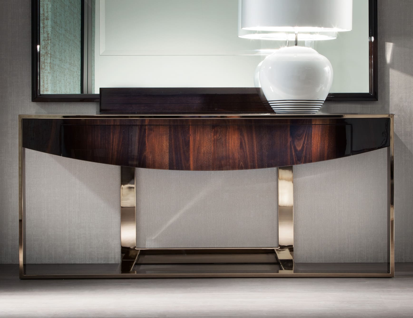 Eclipse - Eclipse modern Italian console with brown Castagno Tuscano wood