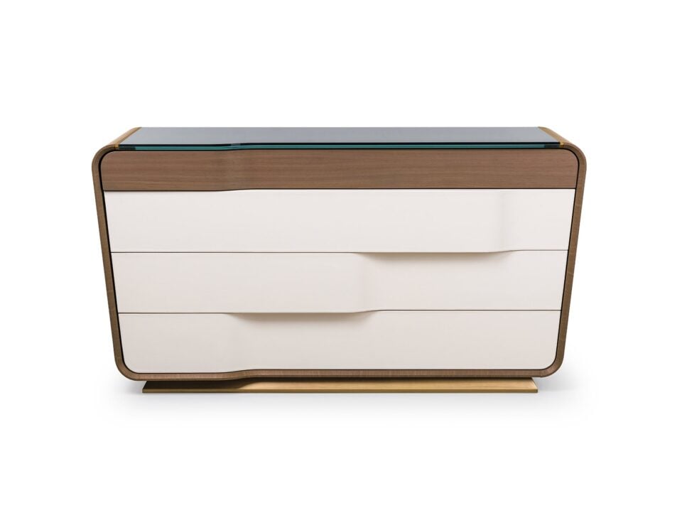 Wood chest of drawers with smooth front and metal base