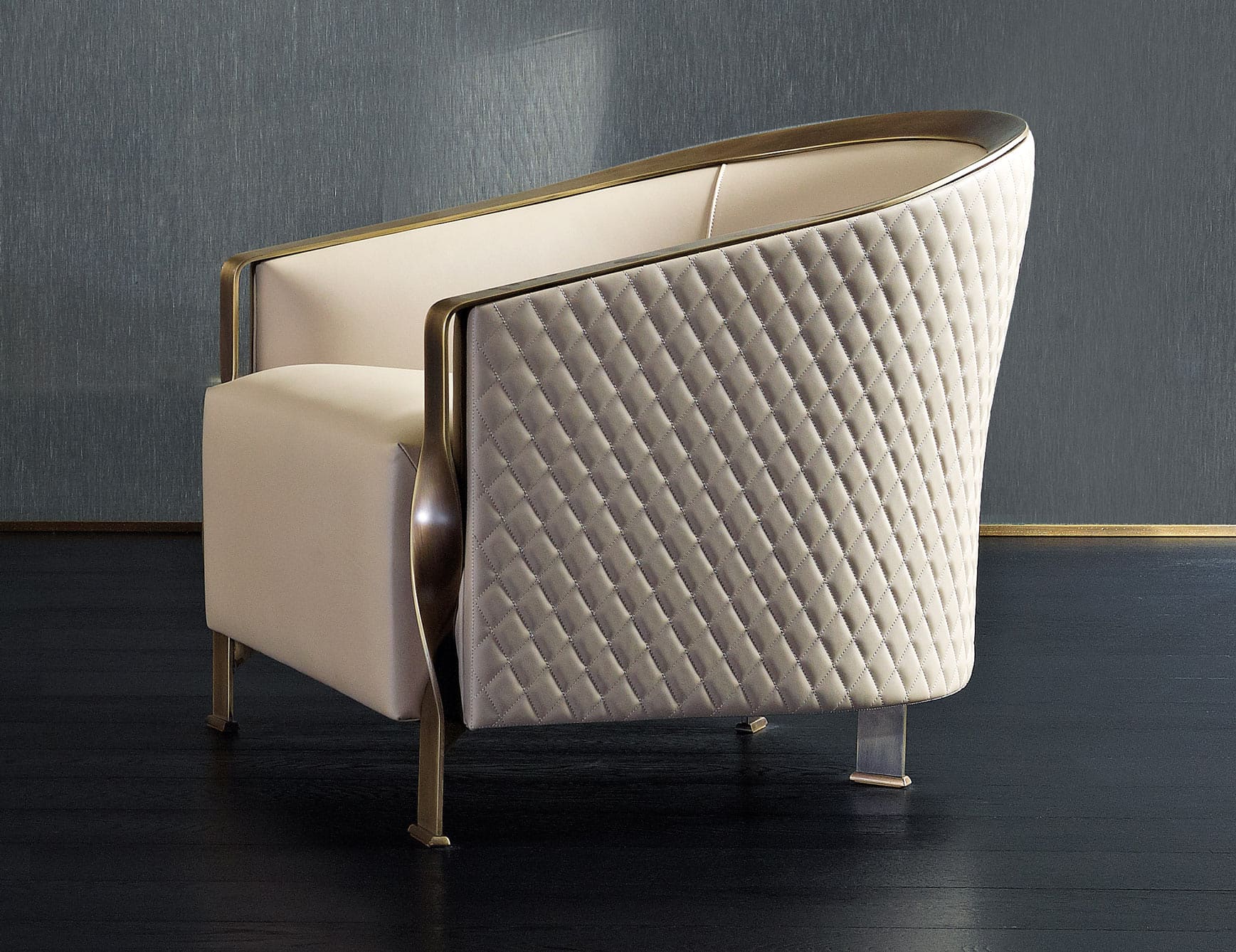 Paris - Leather armchair with quilted back and metal frame