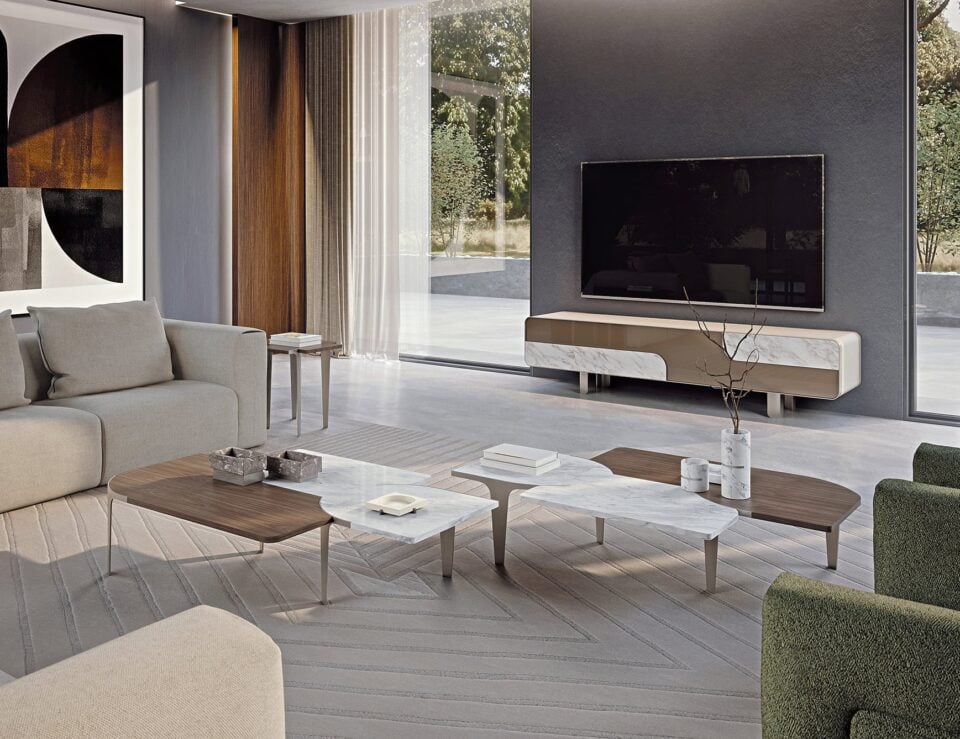 Soul S404M lacquered wood TV media unit in living room setting