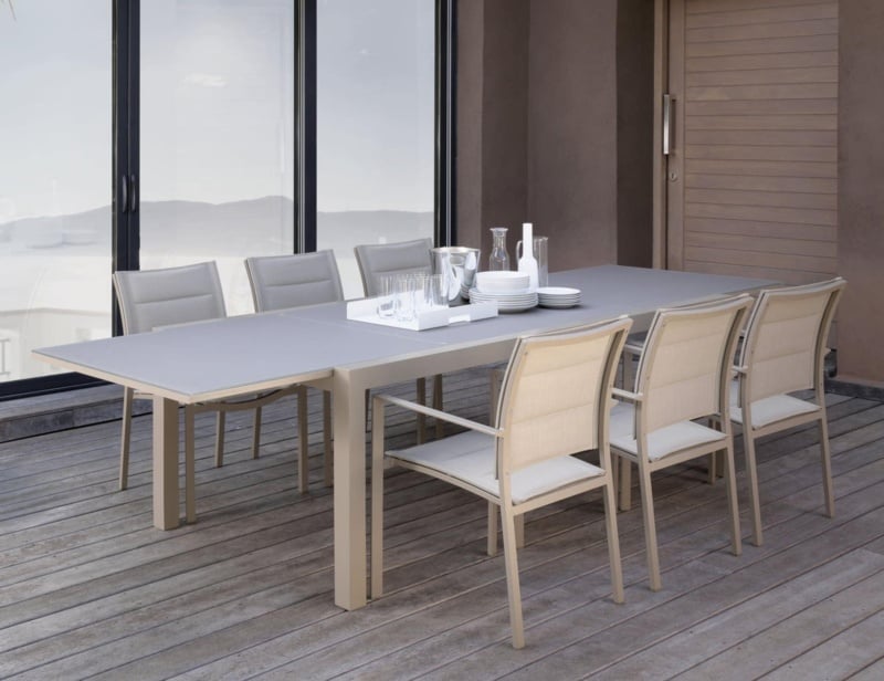 Touch contemporary Italian extendable table with grey metal